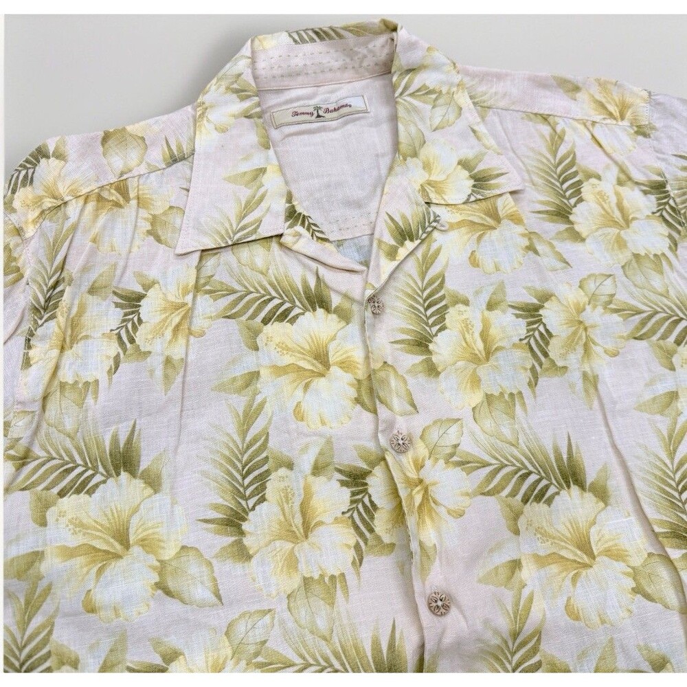 Tommy Bahama 100% Linen Men’s Large Yellow Hibiscus Short Sleeve Hawaiian Shirt